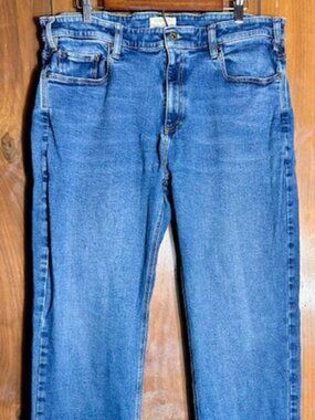 Orvis Men's 38x34 Jeans 1856 5 Pocket Medium Wash Denim Straight Leg Stretch GUC